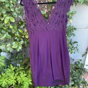 Plum size 14 lace cape sleeve. Nylon Rayon, polyester Spandex. clean condition